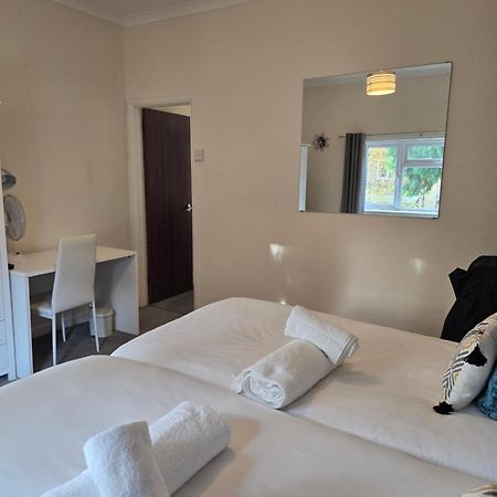 Appartement 14B Malden à Watford  Extérieur photo