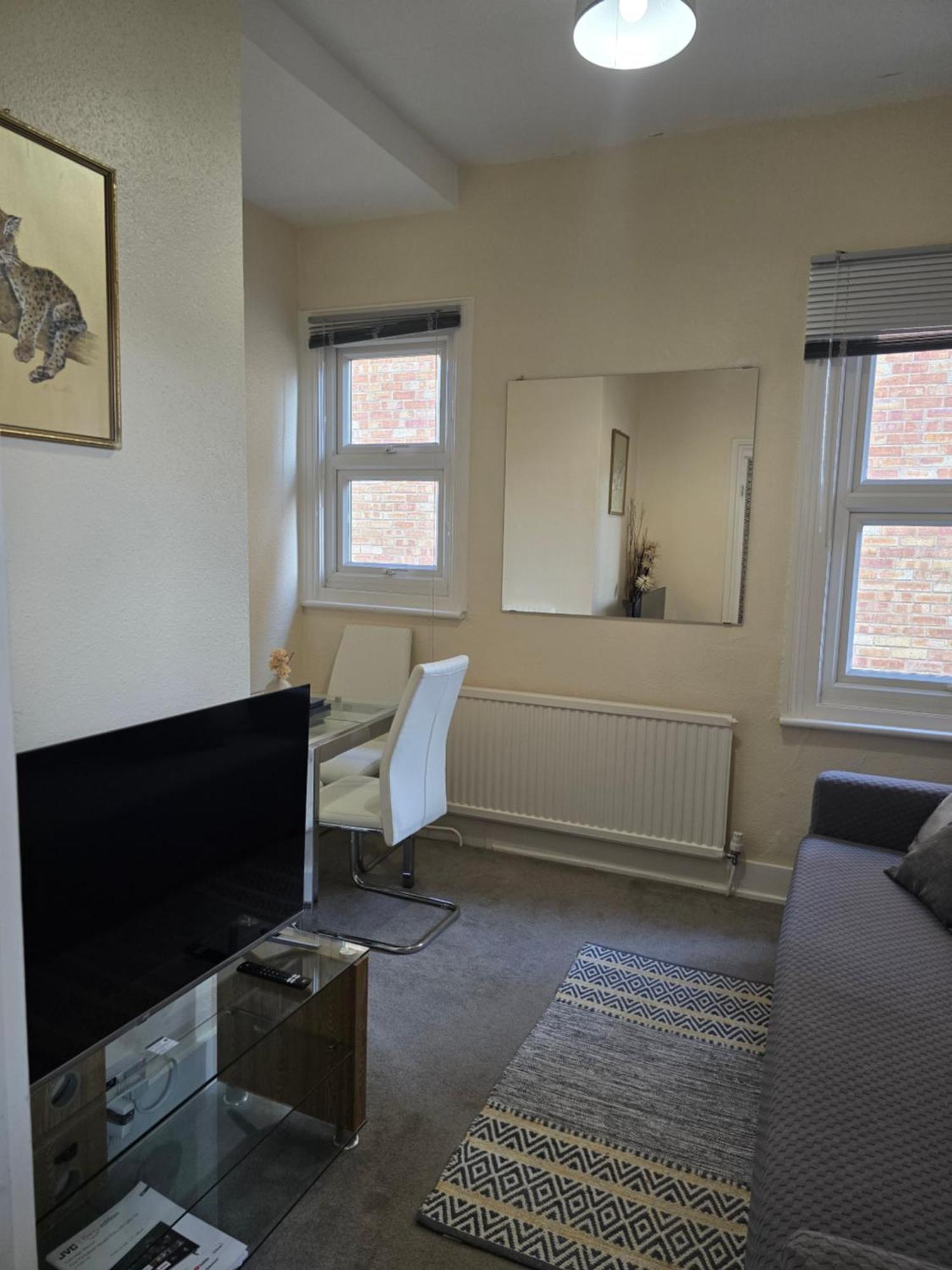 Appartement 14B Malden à Watford  Extérieur photo